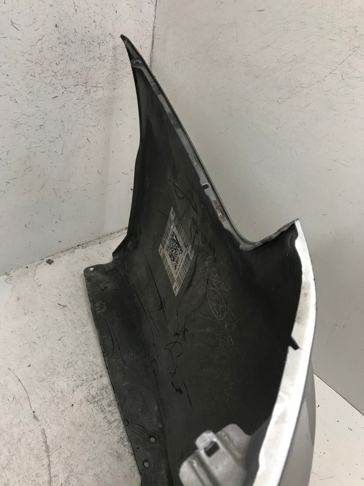 Rear Bumper Cover 1J9 15-2017 Toyota Camry LE/XLE/SE/XSE/Hybrid 52159-06390 OEM