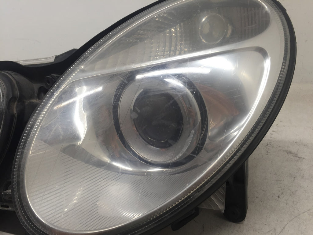 Headlight Damaged Driver Side LH 2003-2007 Mercedes Benz E320 2006-2007 E350 OEM