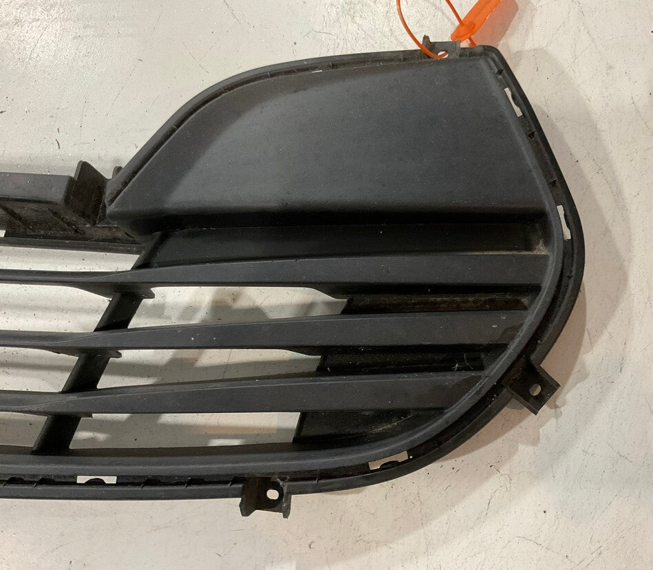 Grill Grille Black 2012-2017 Hyundai Veloster 86560-2V000 OEM