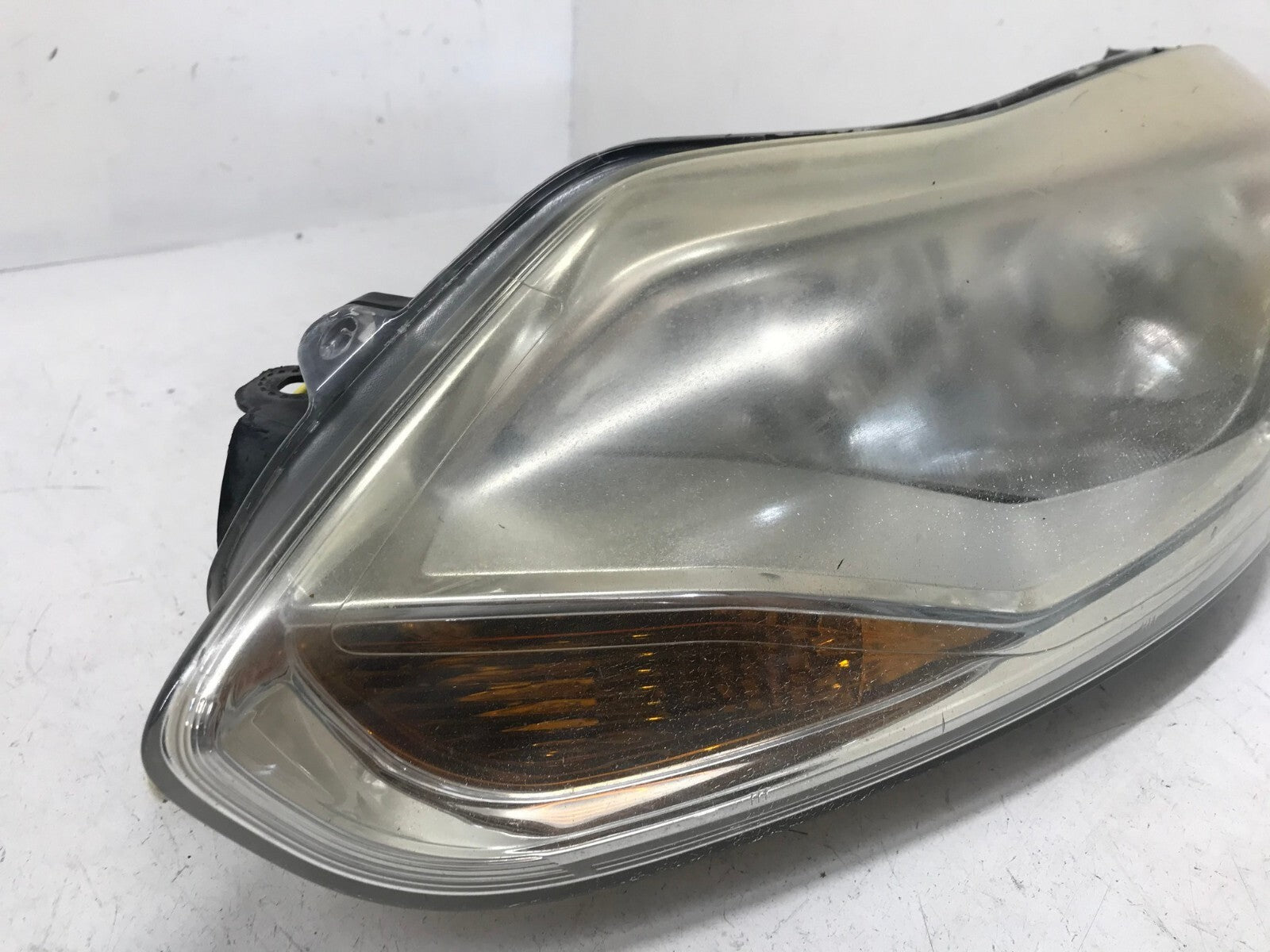Headlight Damaged Driver LH 2012 - 2014 Ford Focus BM51-13W030-E OEM