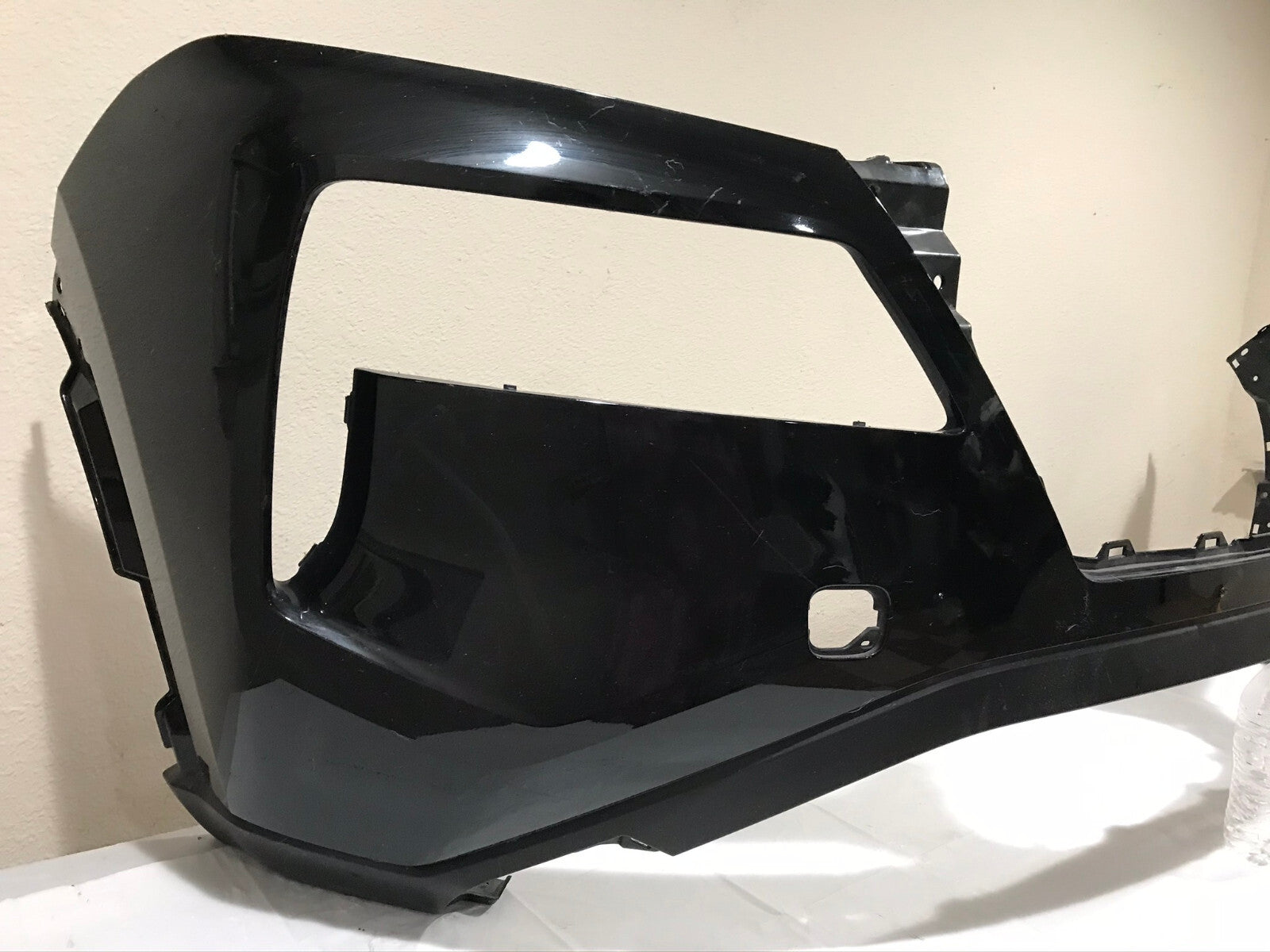 Front Bumper Cover Black 21-23 Nissan Rogue Sport S/SL/Platinum 62022-6RC0H OEM