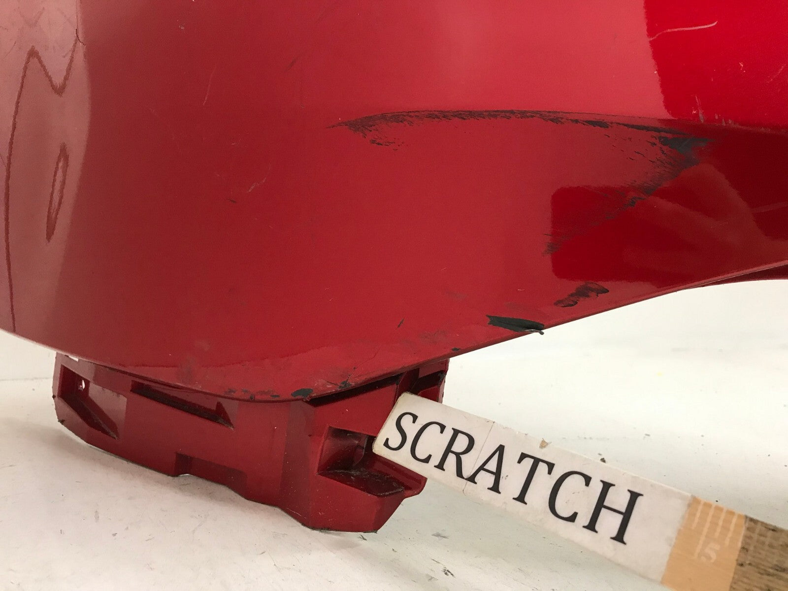 Rear Bumper Cover Red Hyundai Santa Fe SE/SEL/XRT/Lim 2021-2022 86611-S2500 OEM