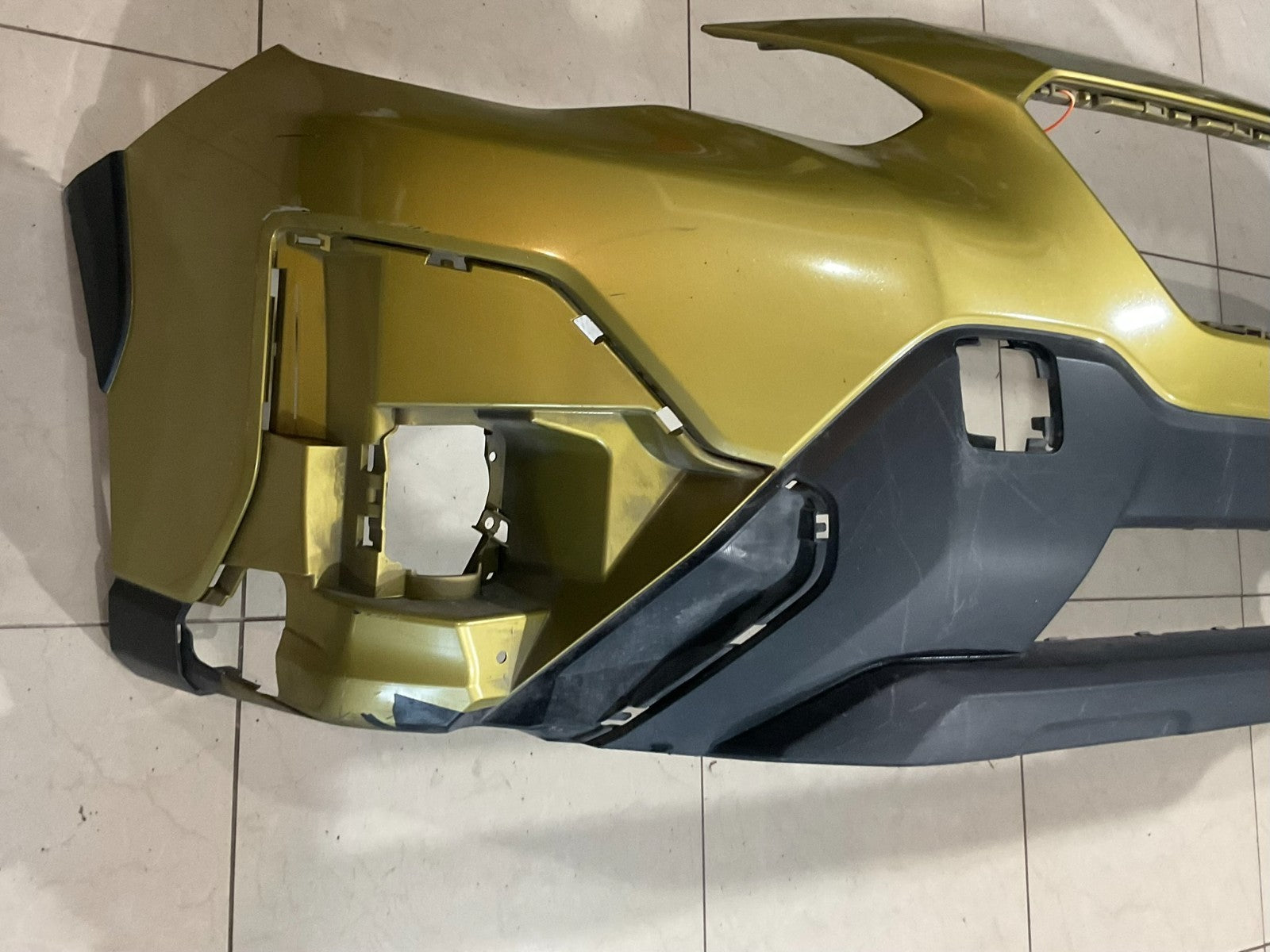 Front Bumper Cover Green 2021-2023 Subaru Crosstrek Sport 57004fl040 OEM