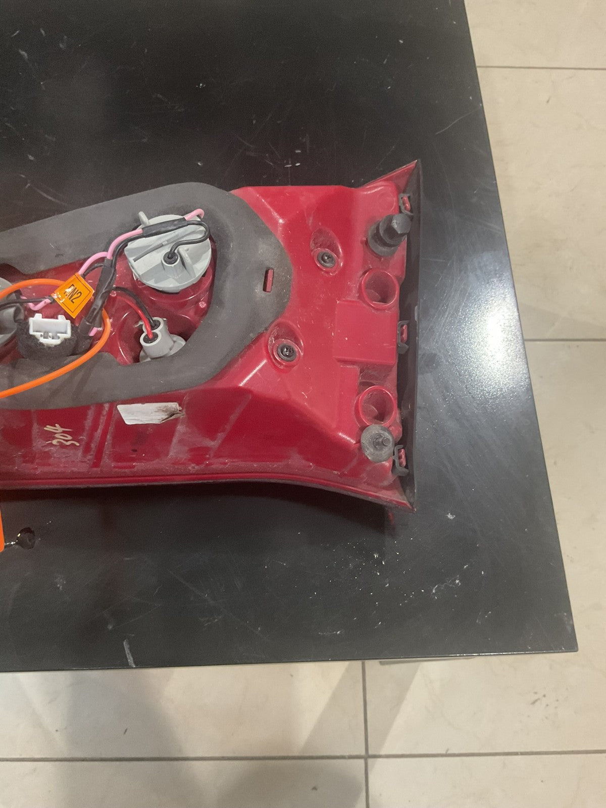 Inner Tail Light Left Driver LH 16-18 Hyundai Tucson 92408+D3 OEM