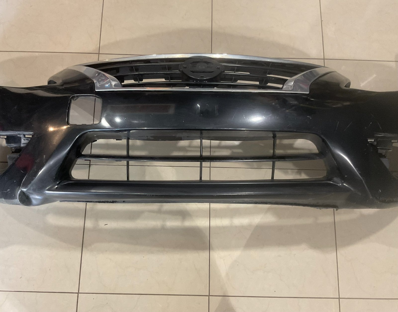 Front Bumper Cover Black Nissan Versa 2015-2018 62022+9km0h OEM