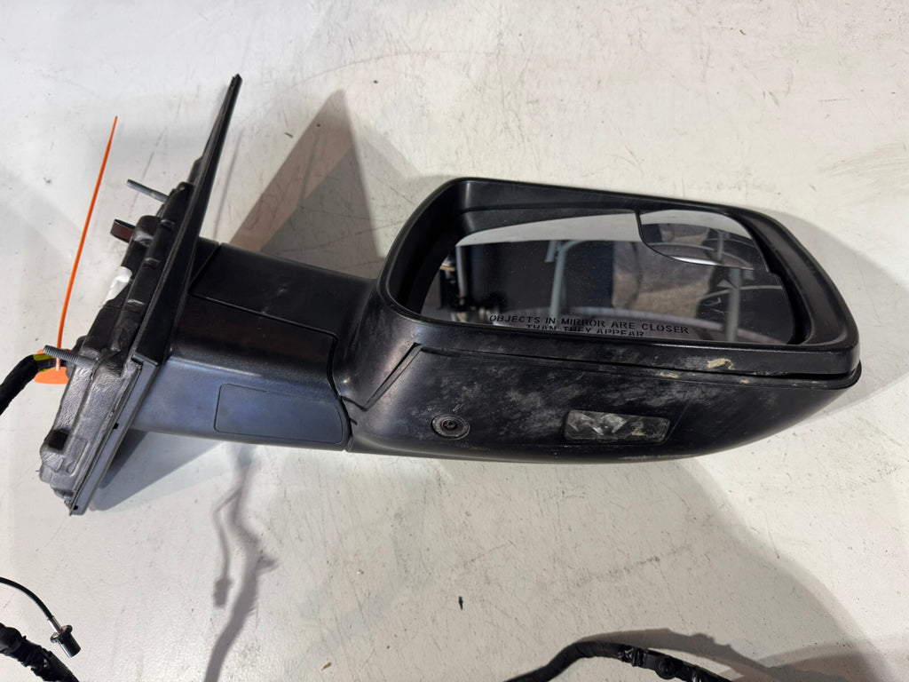 Right Rear View Heated camera Mirror Black 2019-2022 Ram 1500 2622.78006 OEM