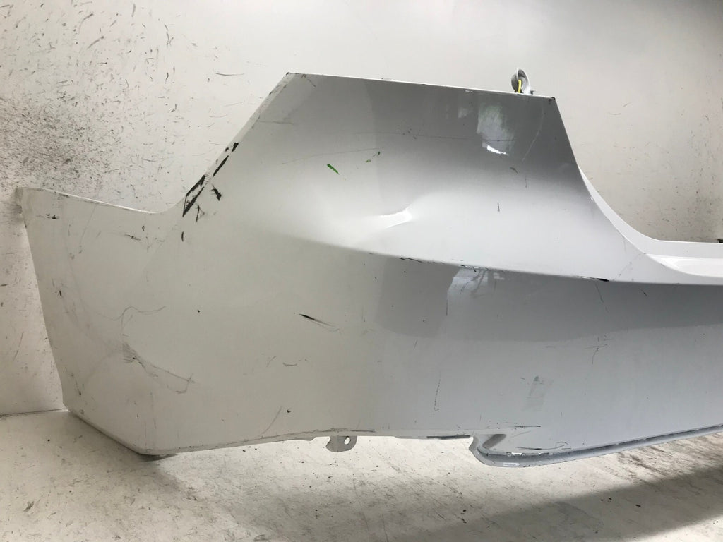 Rear Bumper Cover 040 2018-2020 Toyota Camry L/LE/XLE/Hybrid LE 52159-06B30 OEM