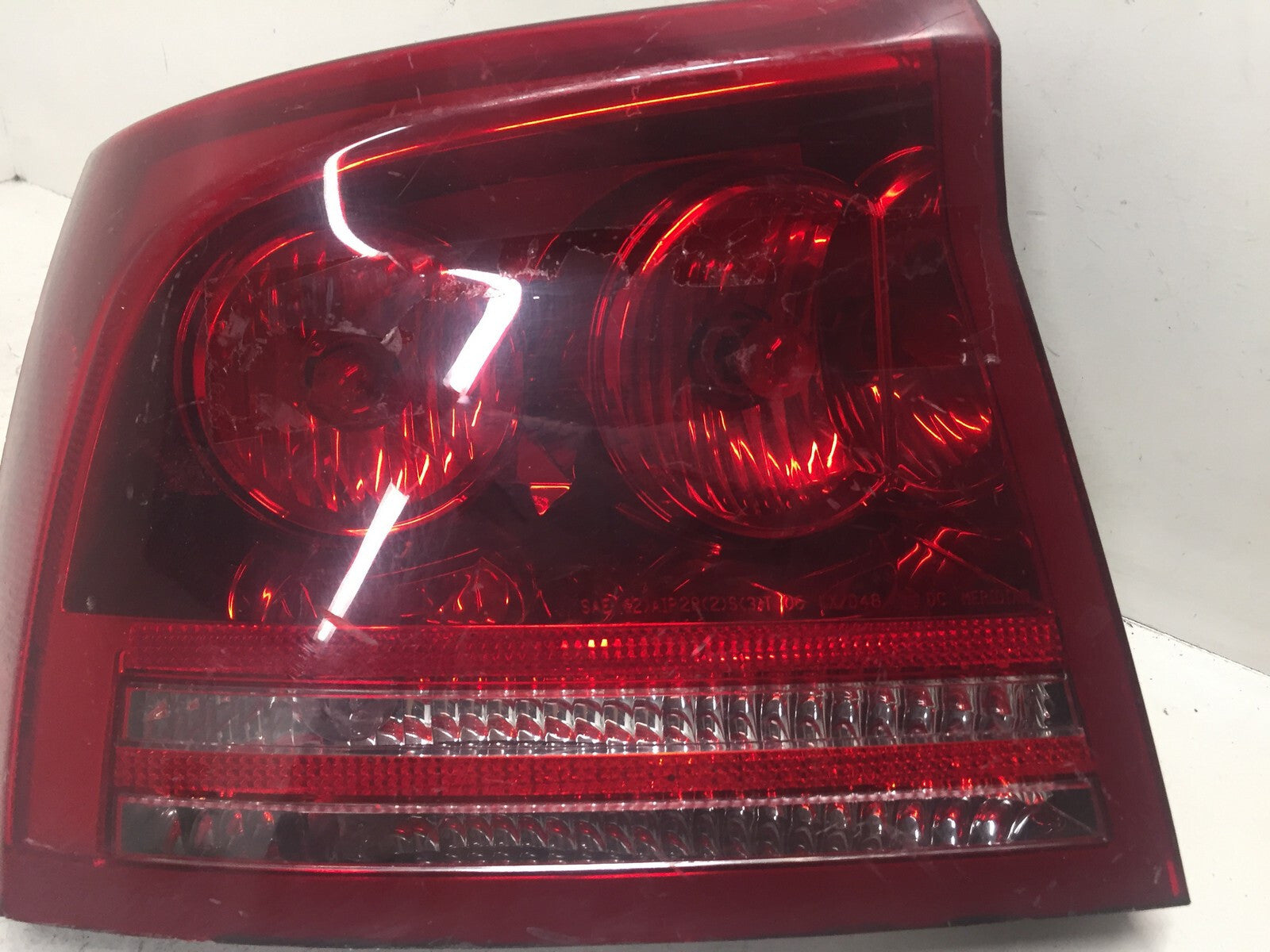Tail light Damaged Lamp Left Driver Side LH Dodge Charger 2006-2008 OEM