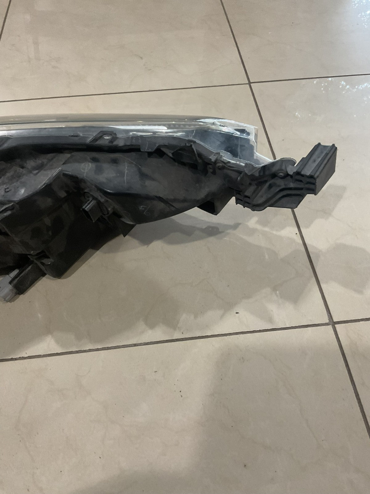 Headlight Left LH Driver 2017 2019 Toyota Corolla SE XLE XSE CAPA