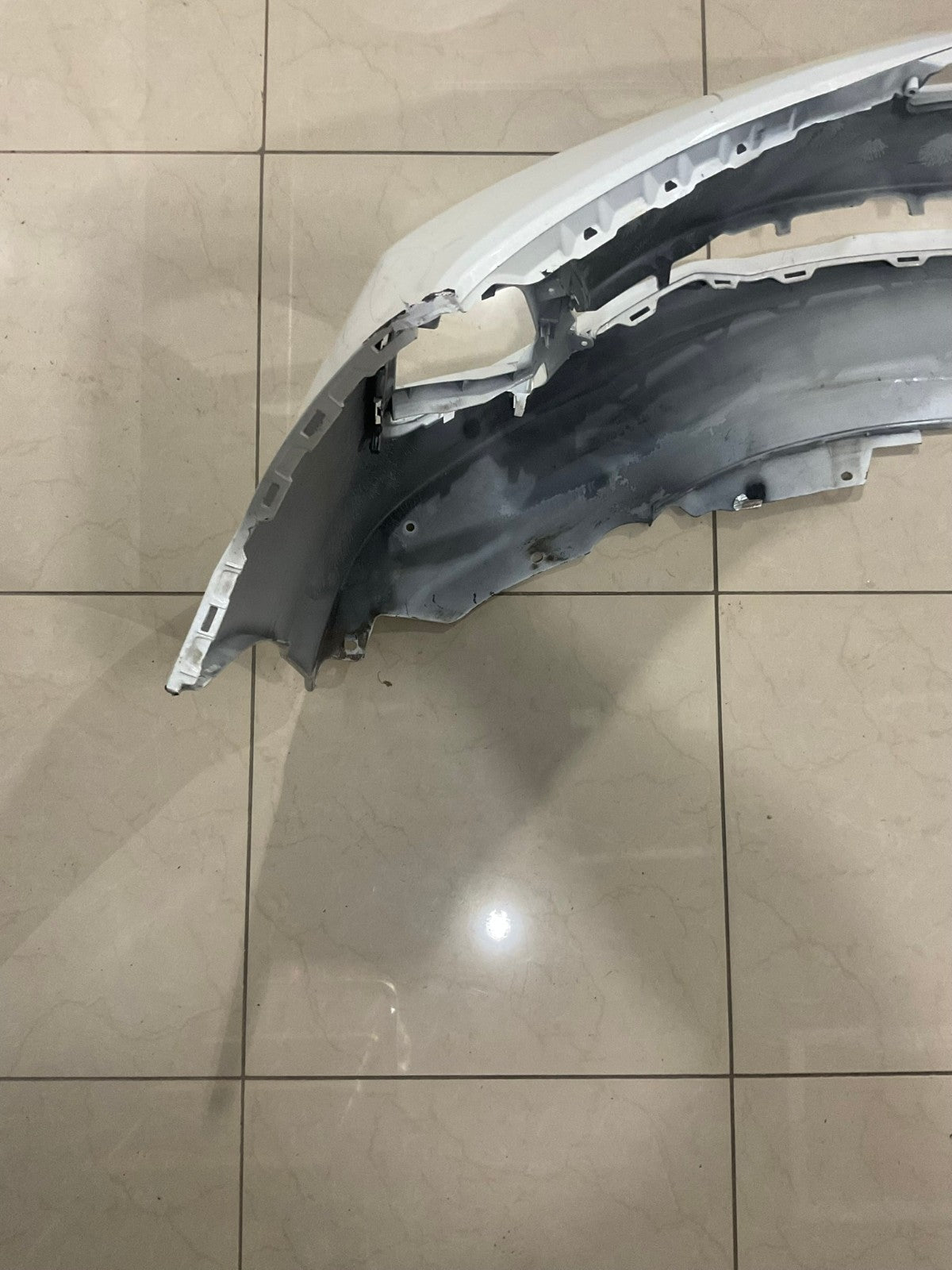 Front Bumper Cover White 2021 2023 Honda Odyssey 7110BTHR OEM