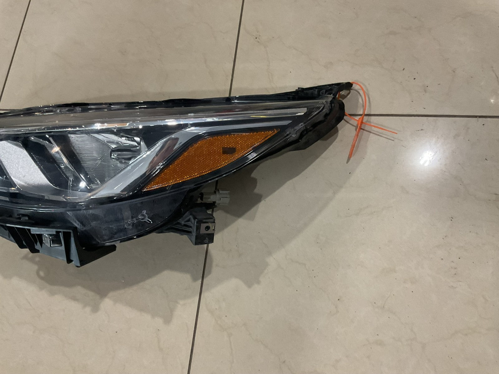 Headlight Right Passenger RH 2020-2022 Nissan Sentra SR CAPA
