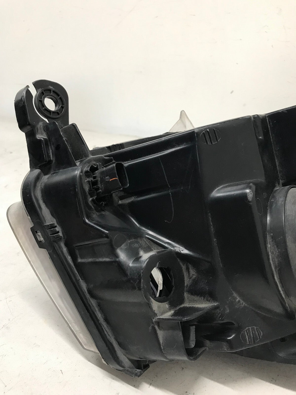 Headlight Damaged Left LH Driver Jeep Grand Cherokee 2014 2015 2016 CAPA