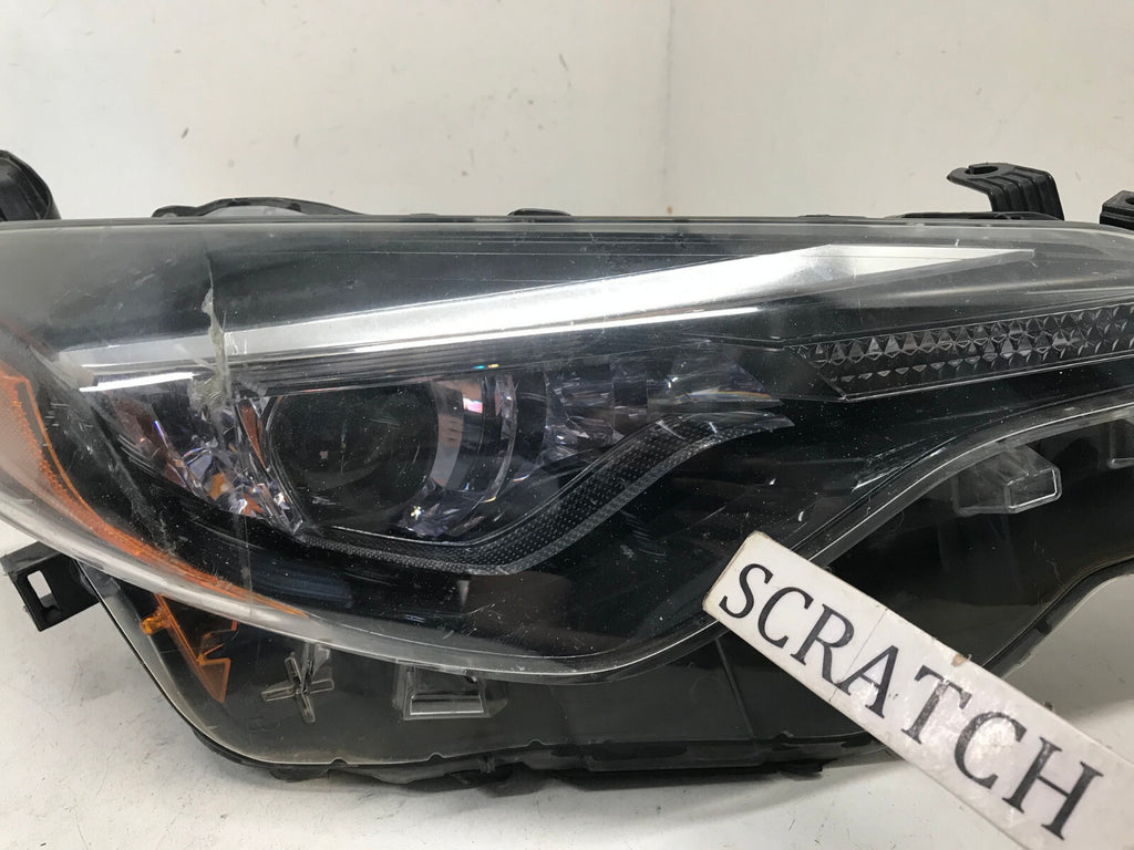 Headlight Damaged Right RH Toyota Corolla CE L LE LE ECO 17-19 81150-02M70 OEM
