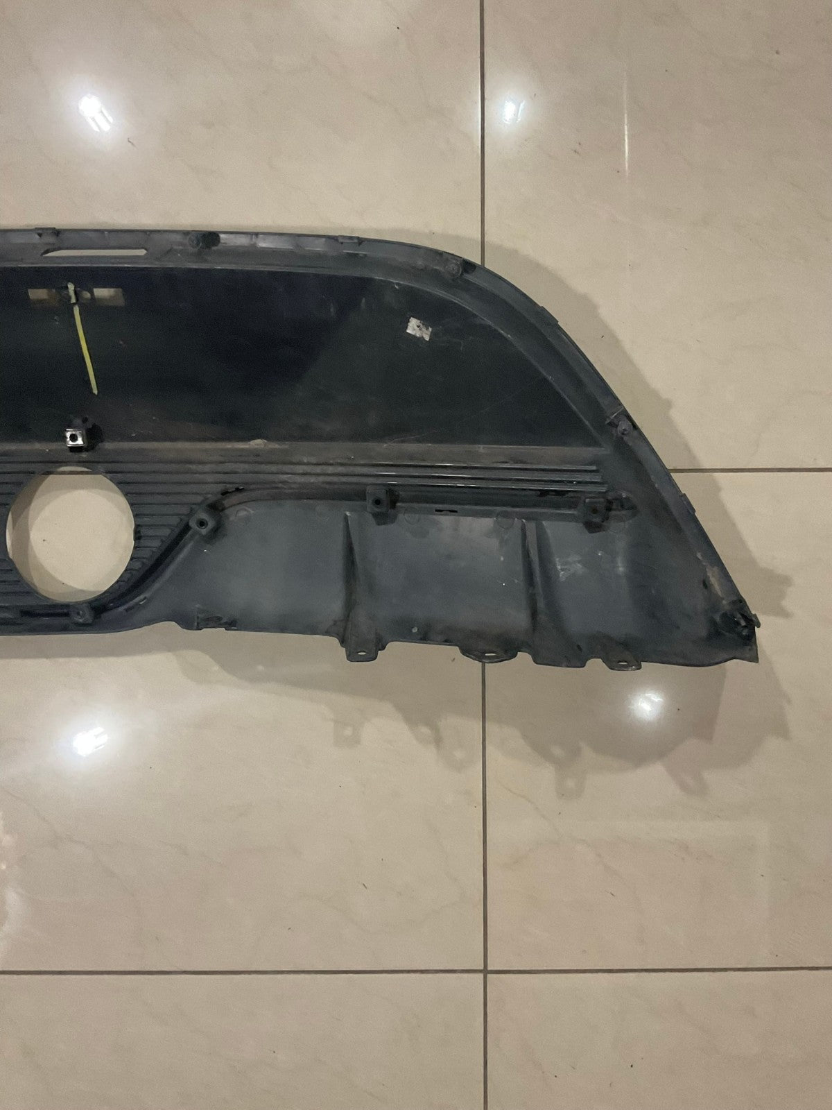 Rear Lower Bumper Cover Black Hyundai Veloster 13-16 Alzare 86612+2V500 OEM
