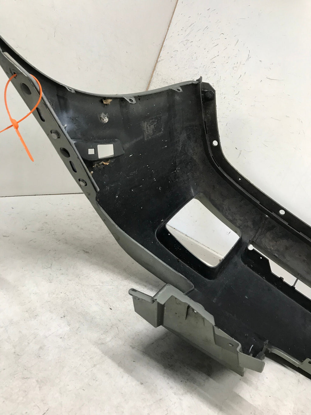 Front Bumper Cover 816K 2003-2007 Cadillac CTS Sedan 19178478 OEM