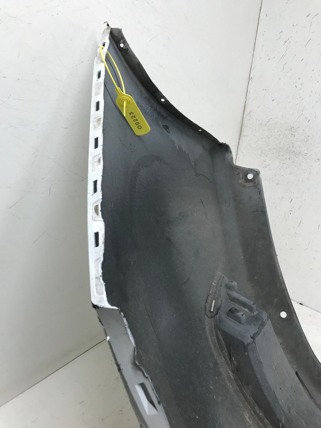 Rear Bumper Cover Honda Civic EX/LX/Touring White 2016-2018 71501-TBA-A010 OEM