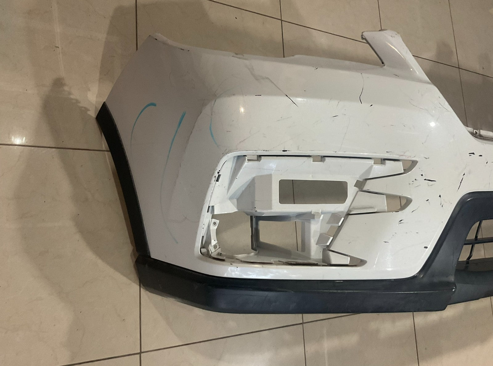 Front Bumper Cover White Subaru Ascent 2019 2020-2022 57704xc00a OEM
