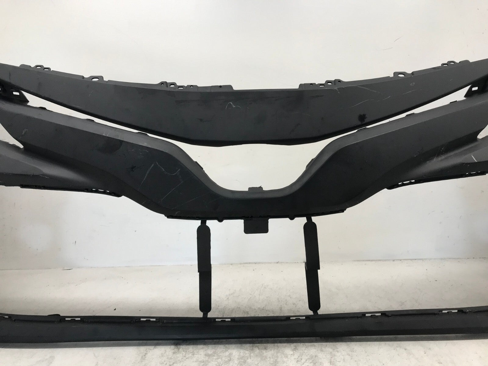 Front Bumper Cover Black 2018 2019 2020 Toyota Camry L/LE/XLE/Hybrid CAPA