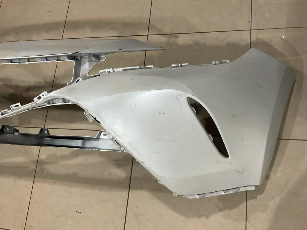 Front Bumper Cover White 2021 22 2023 Toyota Venza 52119-488301 OEM