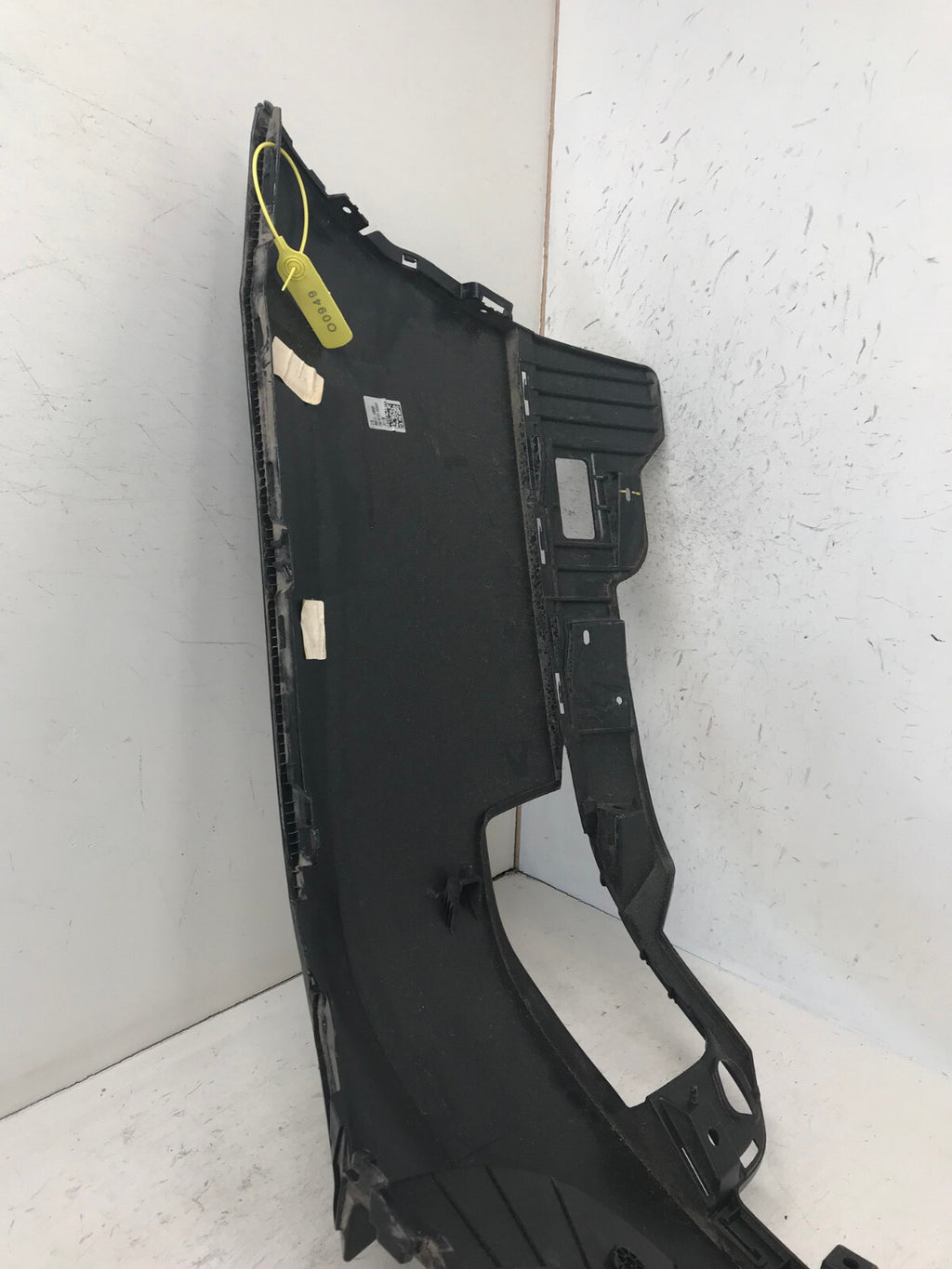 Rear Upper Bumper Cover Hyundai Palisade Lted/SE/SEL/Plus/Ult. Black 2020 OEM