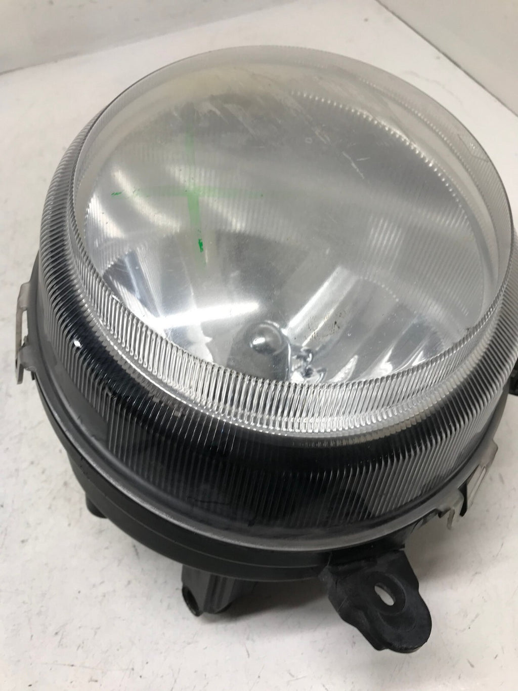 Headlight Damaged Passenger RH Right Jeep Patriot 2007-2017 05303842AE OEM