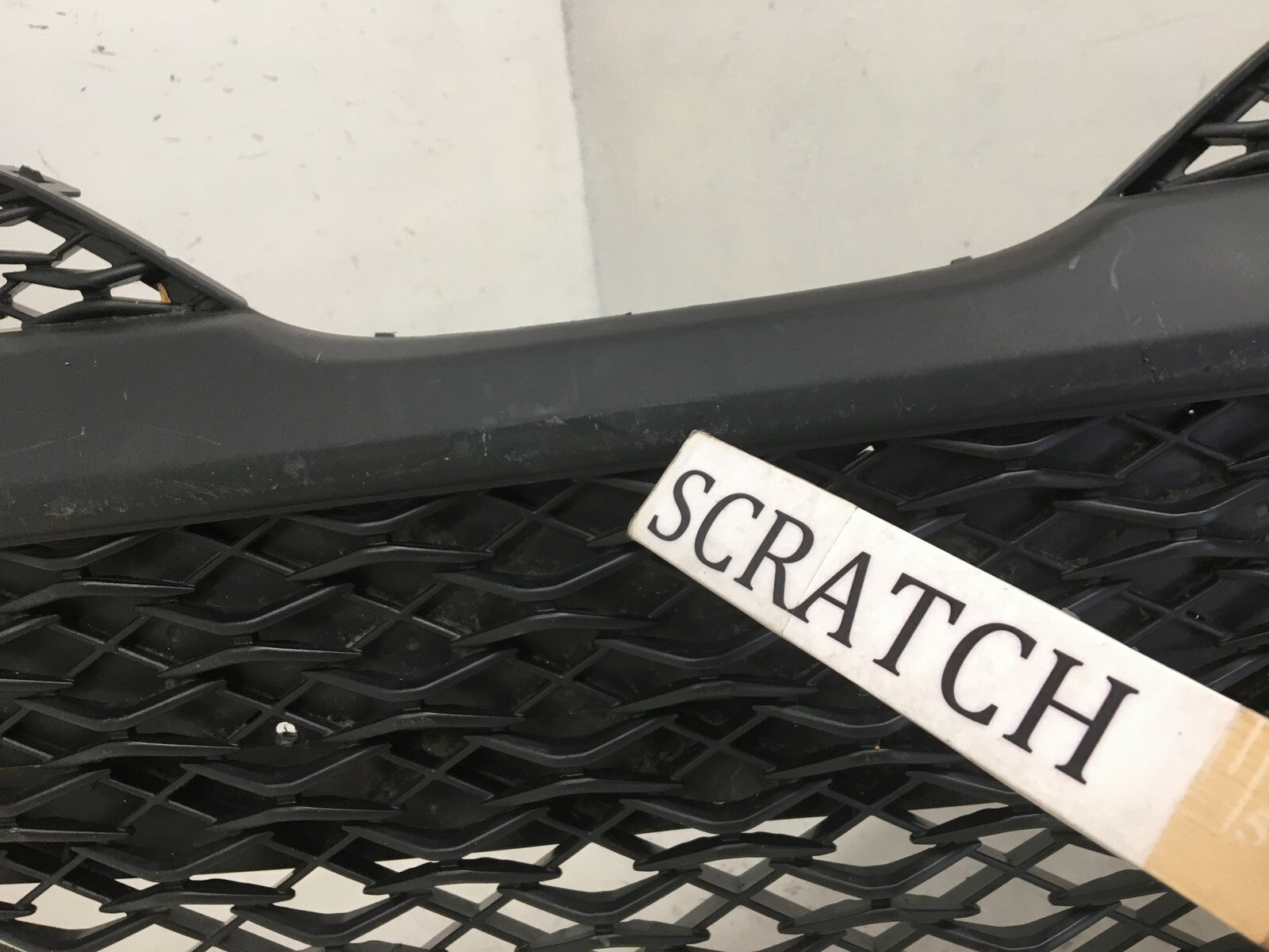 Grille Grill Toyota Camry SE XSE 2018 2019 53113-06130 OEM