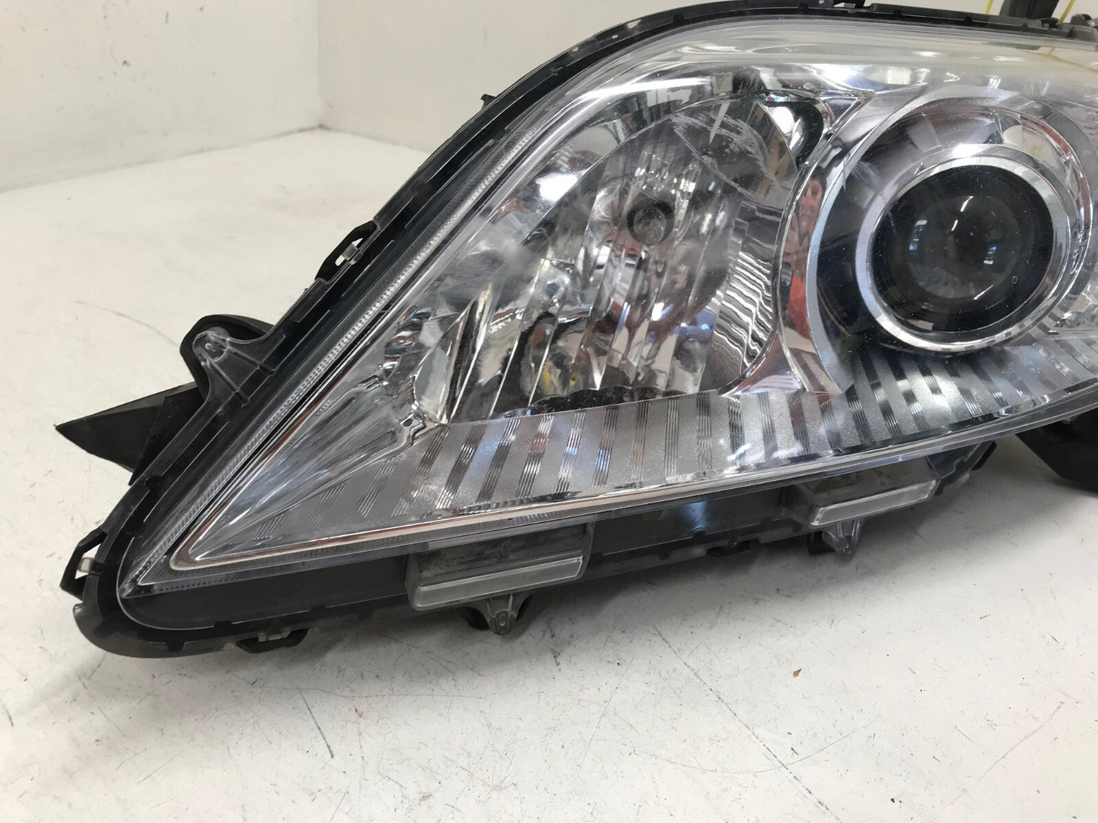 Halogen Headlight Damaged lamp Driver LH Toyota Sienna 11-20 81150-08030 OEM2