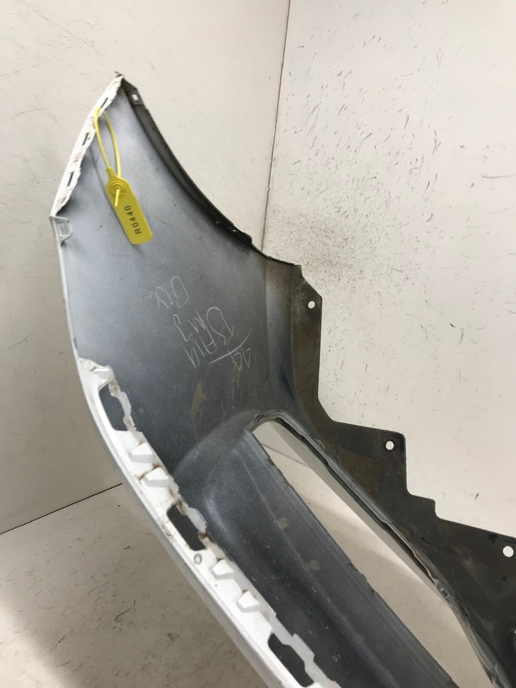 Front Bumper Cover White Honda Accord EX LX EX L Sport Touring Hybrid 13-15 OEM