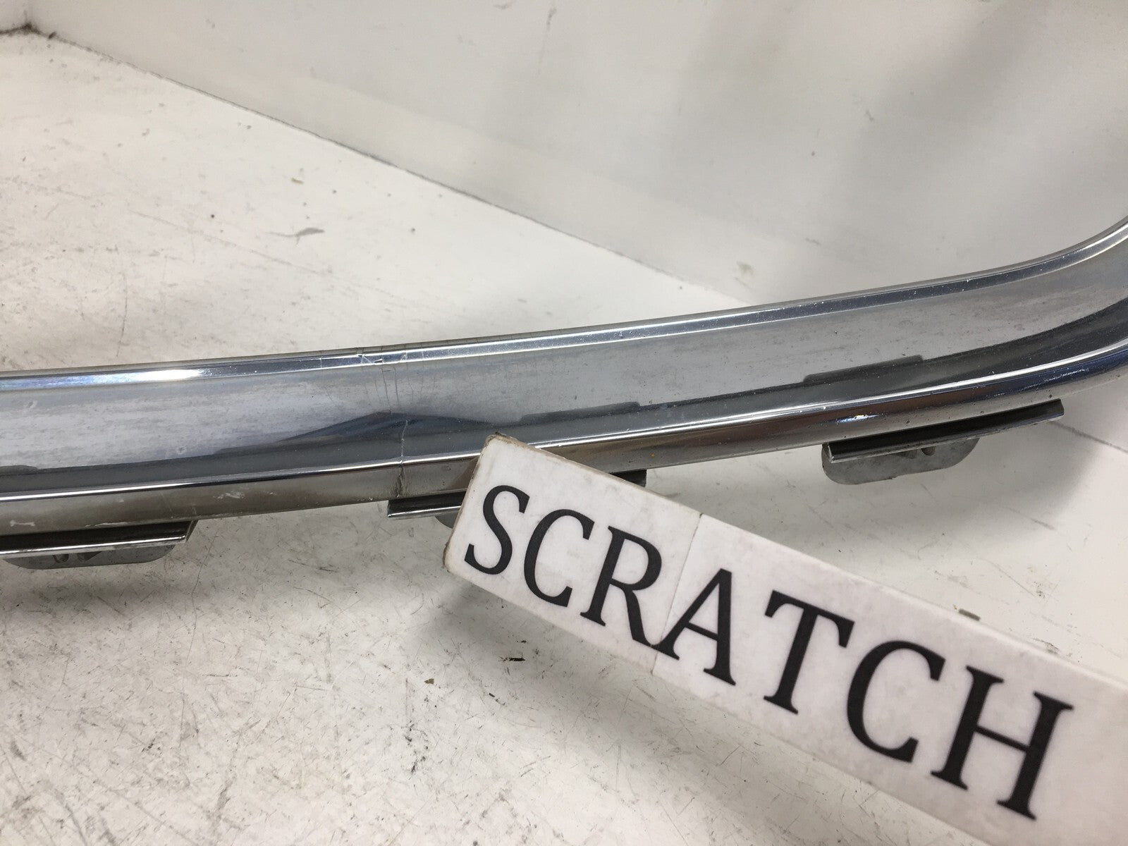 Grille Grill Chevy Chevrolet Malibu 2008-2012 25784043 OEM