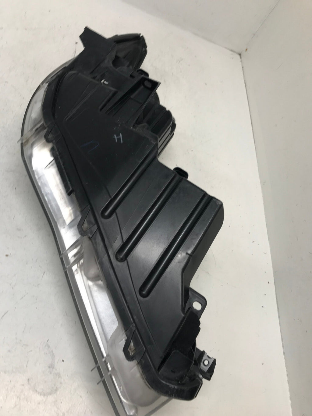 Headlight Damaged Driver LH Toyota Camry Hybrid LE XLE 2015-2017 81150-06D90 OEM