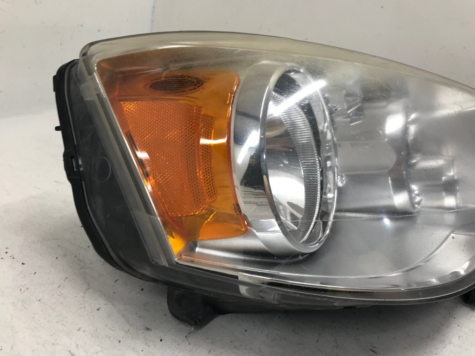 Headlight Damaged RH 08-16 Chrysler Town & Country 11-20 Dodge G. Caravan OEM
