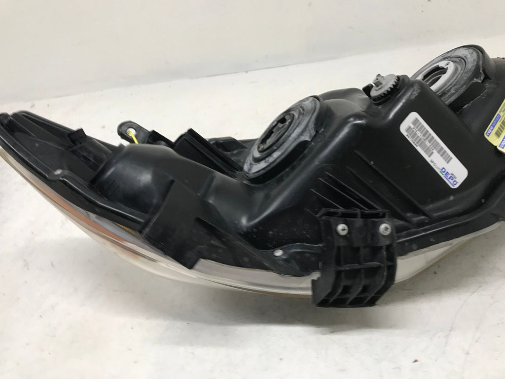 Headlight Damaged Left LH Driver 2011-2013 Toyota Corolla CAPA