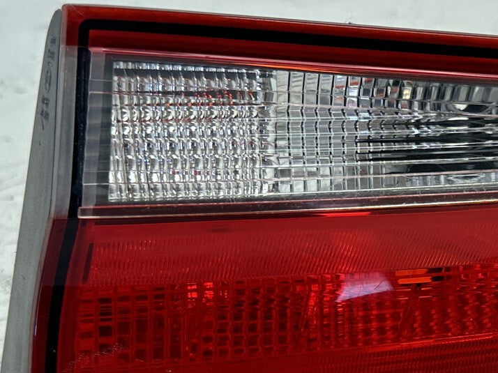 Tail Light Right RH Damaged 2018-2020 Hyundai Elantra GT i30 92404G4000 OEM