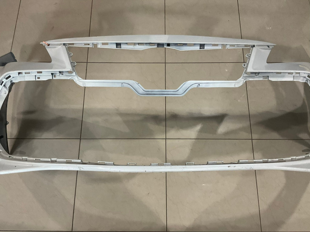 Front Bumper Cover White Toyota Avalon Base Touring 4X7 2019 52119+07090 OEM