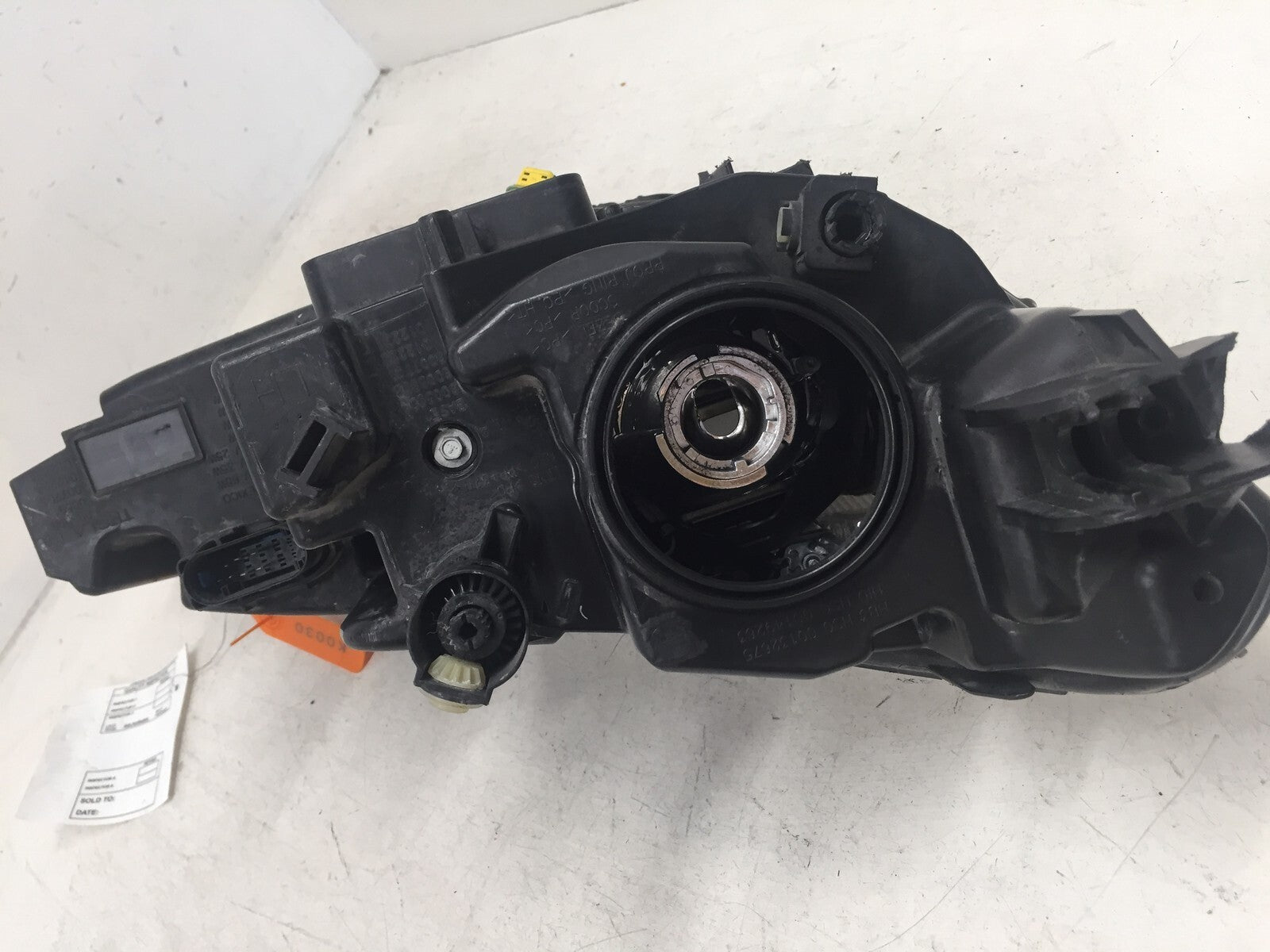 HID Headlight Headlamp Left Driver LH Tesla Model S 16 17 6005906-00-D OEM