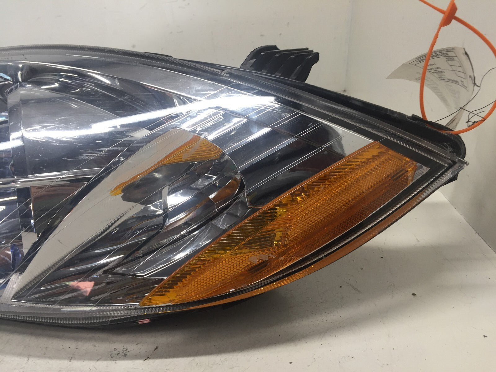Halogen Headlight Damaged Left Driver Mitsubishi Eclipse 2007 2008 8301B137 OEM