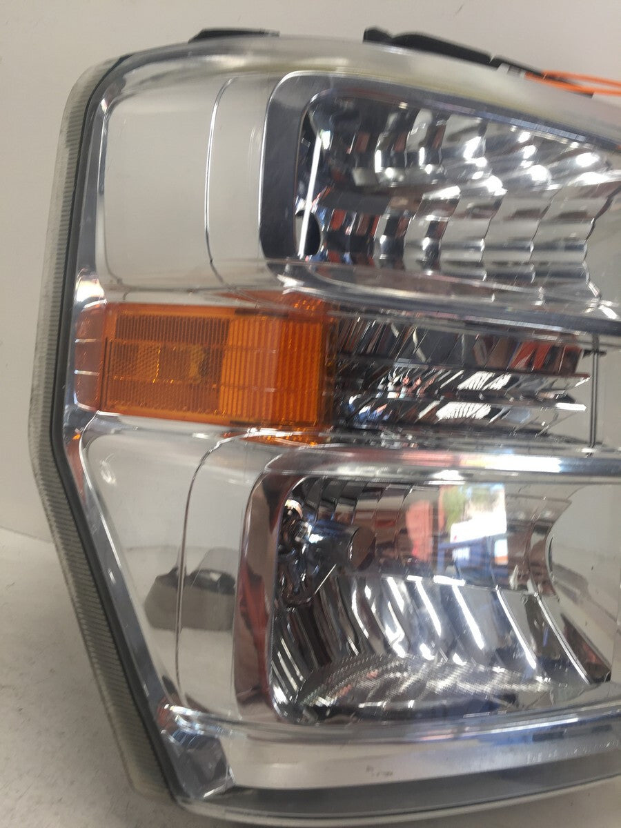 Headlight Damaged Right RH Ford E 350 Super Duty E 150 E 250 XL XLT 08-14 OEM