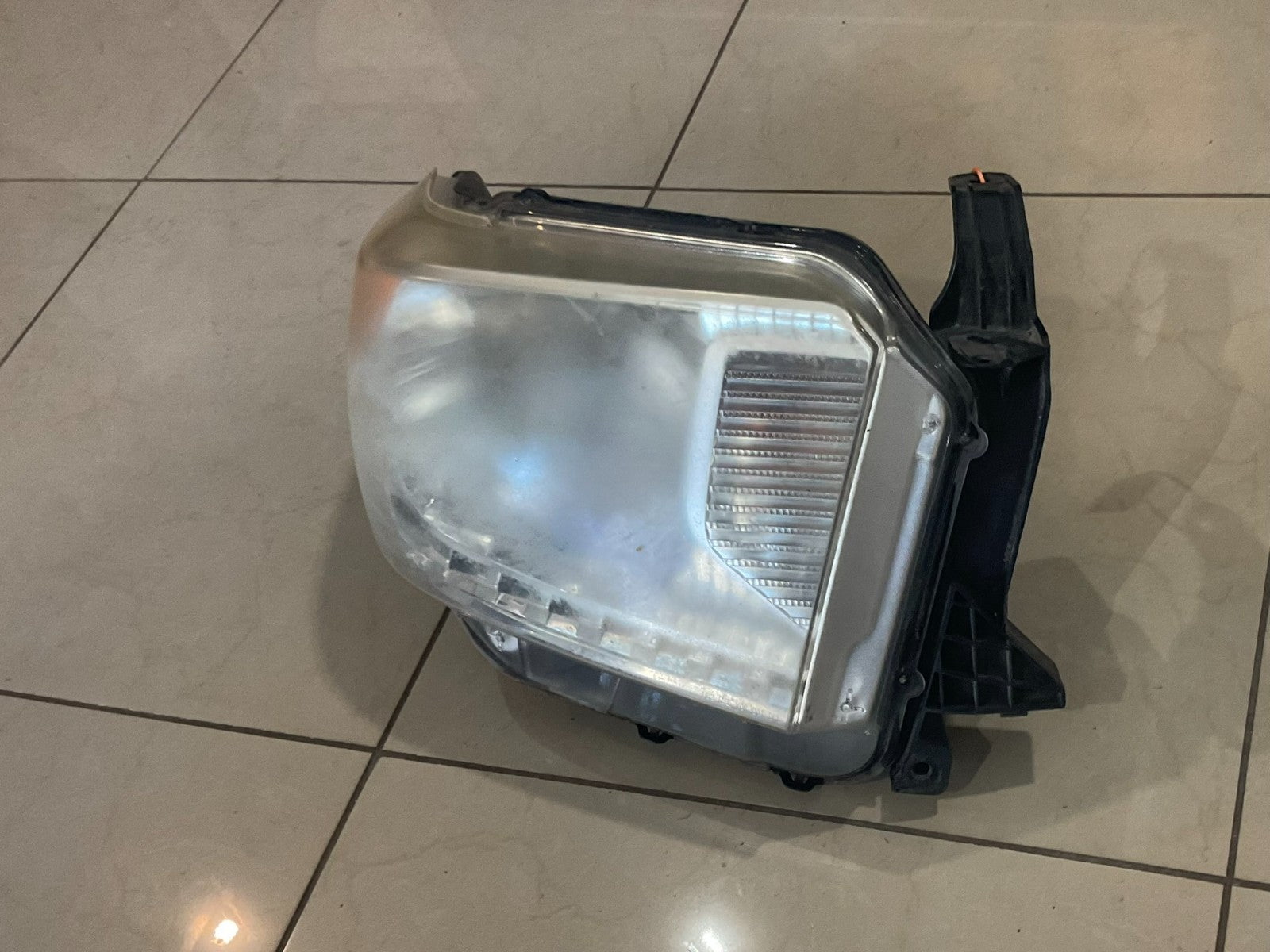 Headlight Right Passenger RH 2014-2021 Toyota Tundra CAPA