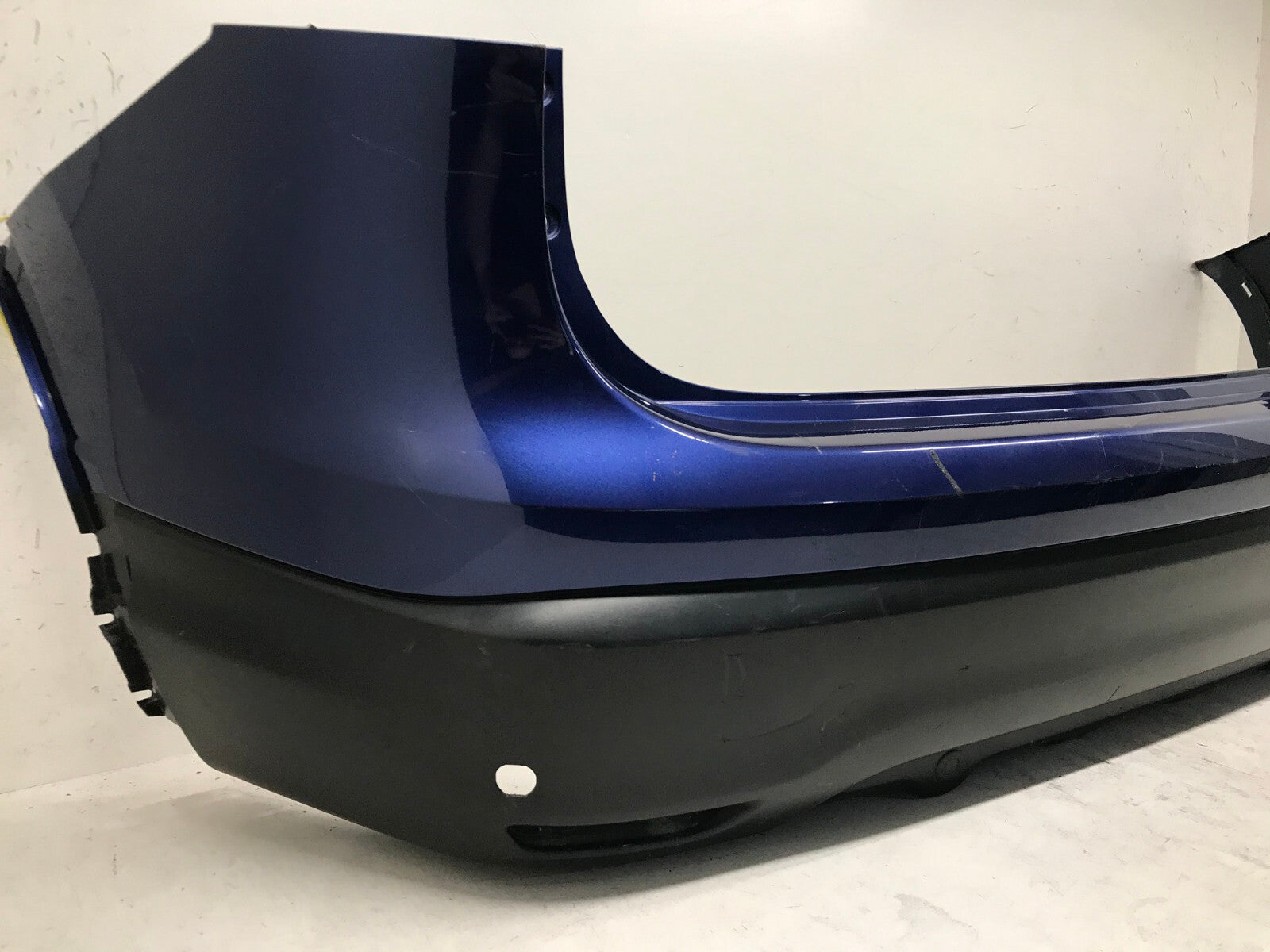 Rear Bumper Cover Blue Nissan Rogue Sport S SL SV 17 18 w/Sns H 62022-6MA0H OEM