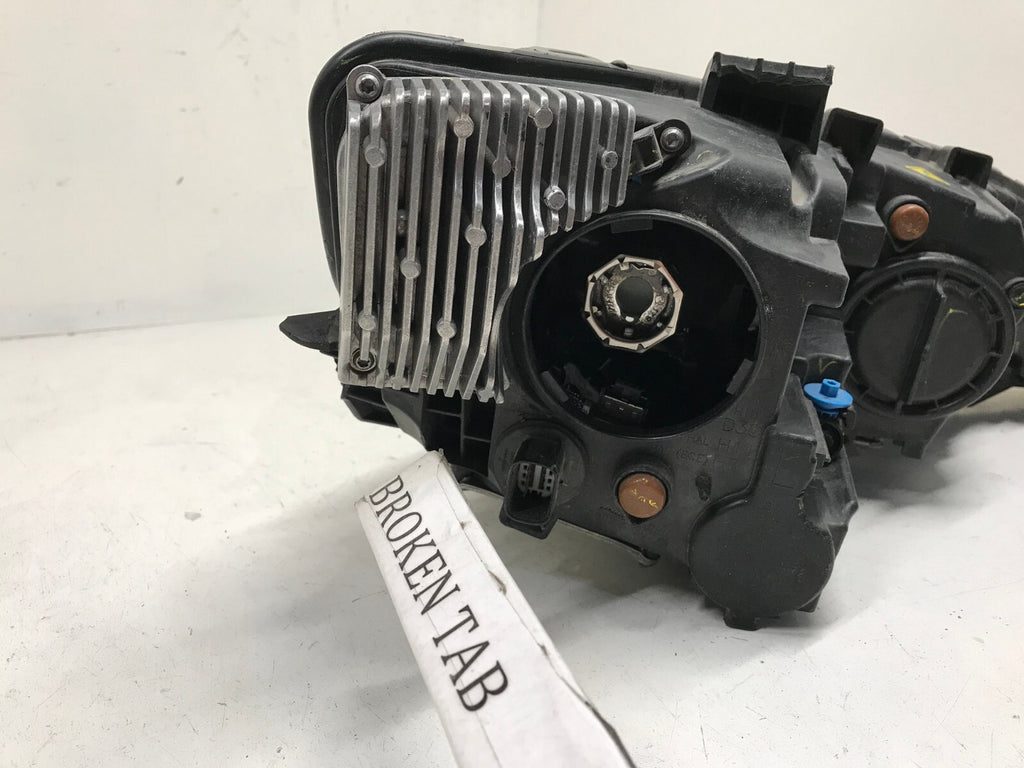 Headlight Damaged LED Driver LH Chrysler Pacifica 2017 2018 2019 68370847AB OEM