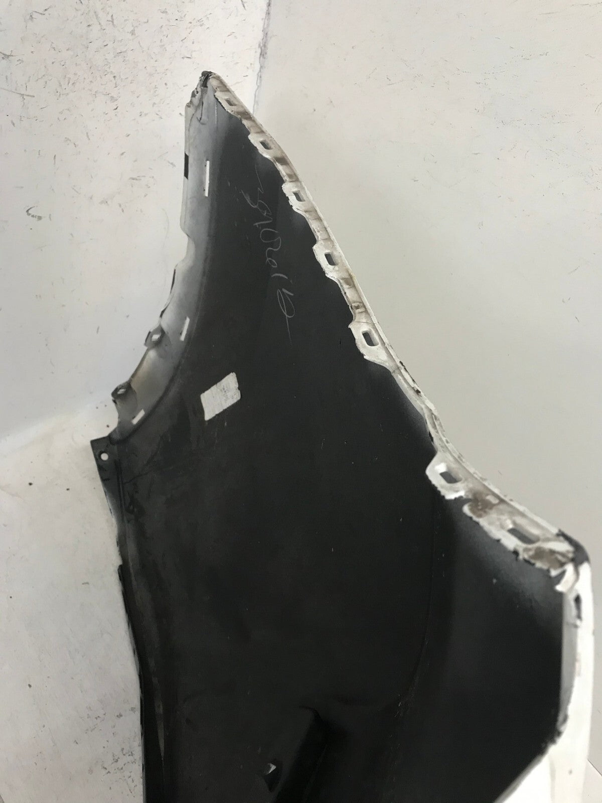 Rear Upper Bumper Cover Nissan Murano S/SL/SV/Platinum 2015-2018 85022-5AA0H OEM