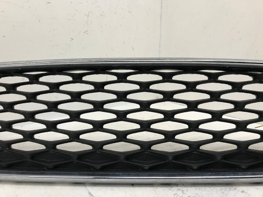 Grill Grille 2015 2016 2017 2018 Ford Focus F1EB-8200-BAW OEM