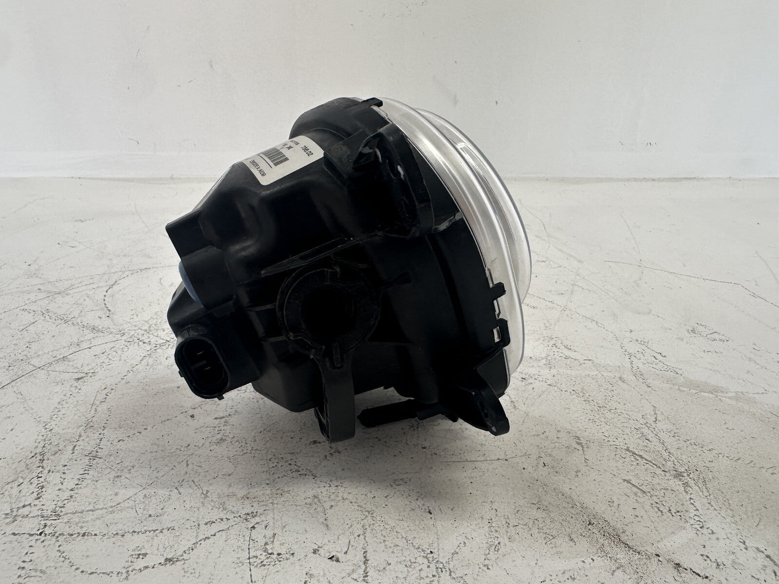 Fog light Damaged Right Passenger RH 2014 - 2018 BMW X3 X4 X5 X6 7560200001 OEM