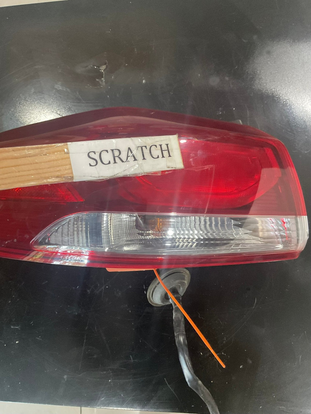 Tail Light Left Driver LH Hyundai Elantra 17-20 92401+F2000 OEM