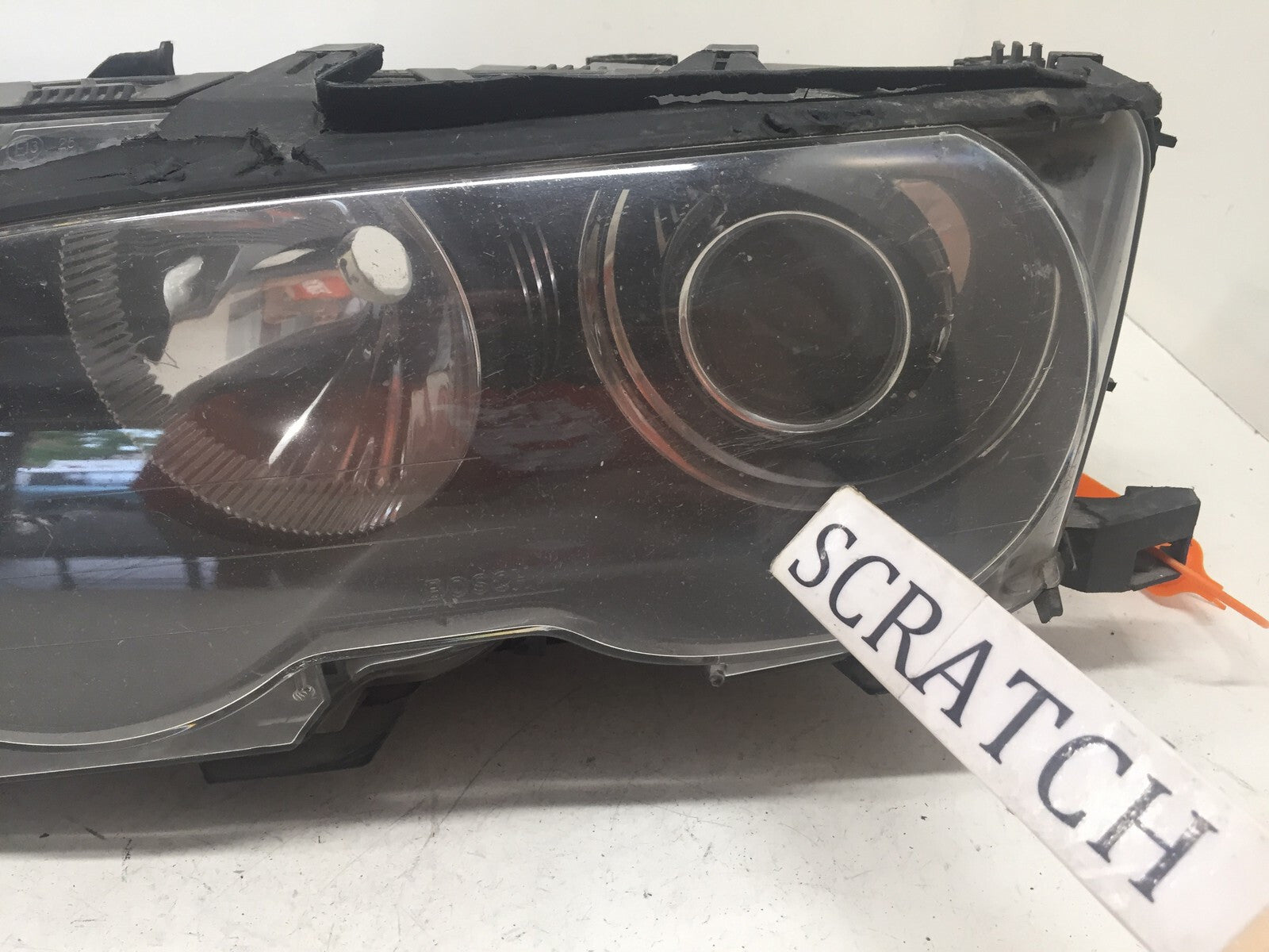 Xenon Headlight Damaged Driver LH BMW 325CI 323CI Coupe 00-03 1305621771 OEM