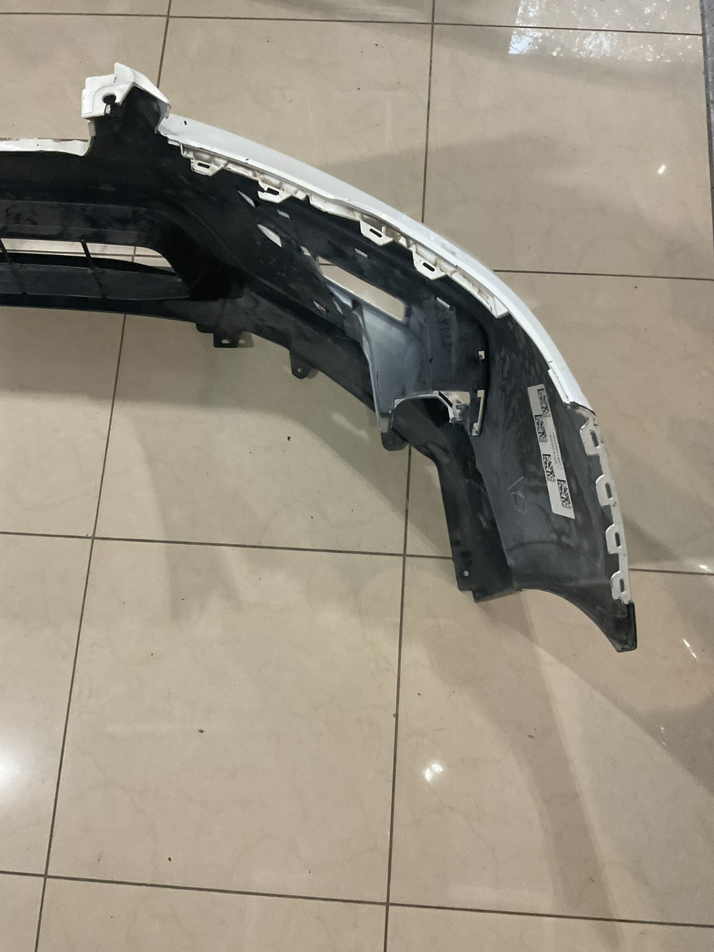 Front Bumper Cover White Subaru Ascent 2019 2020-2022 57704xc00a OEM