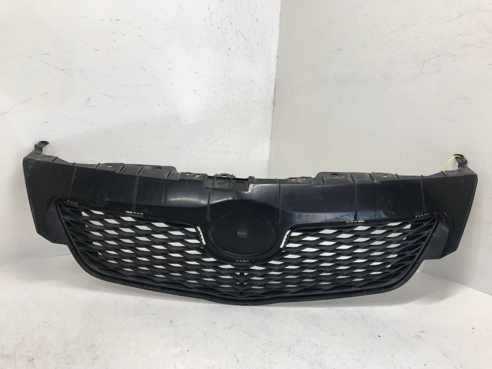 Grille Grill Toyota Corolla 2009-2010 53111-02450 OEM