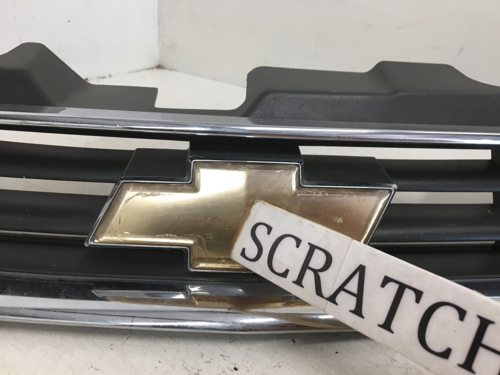 Grille Grill Chevrolet Monte Carlo Impala 2006-2011 10333709 OEM