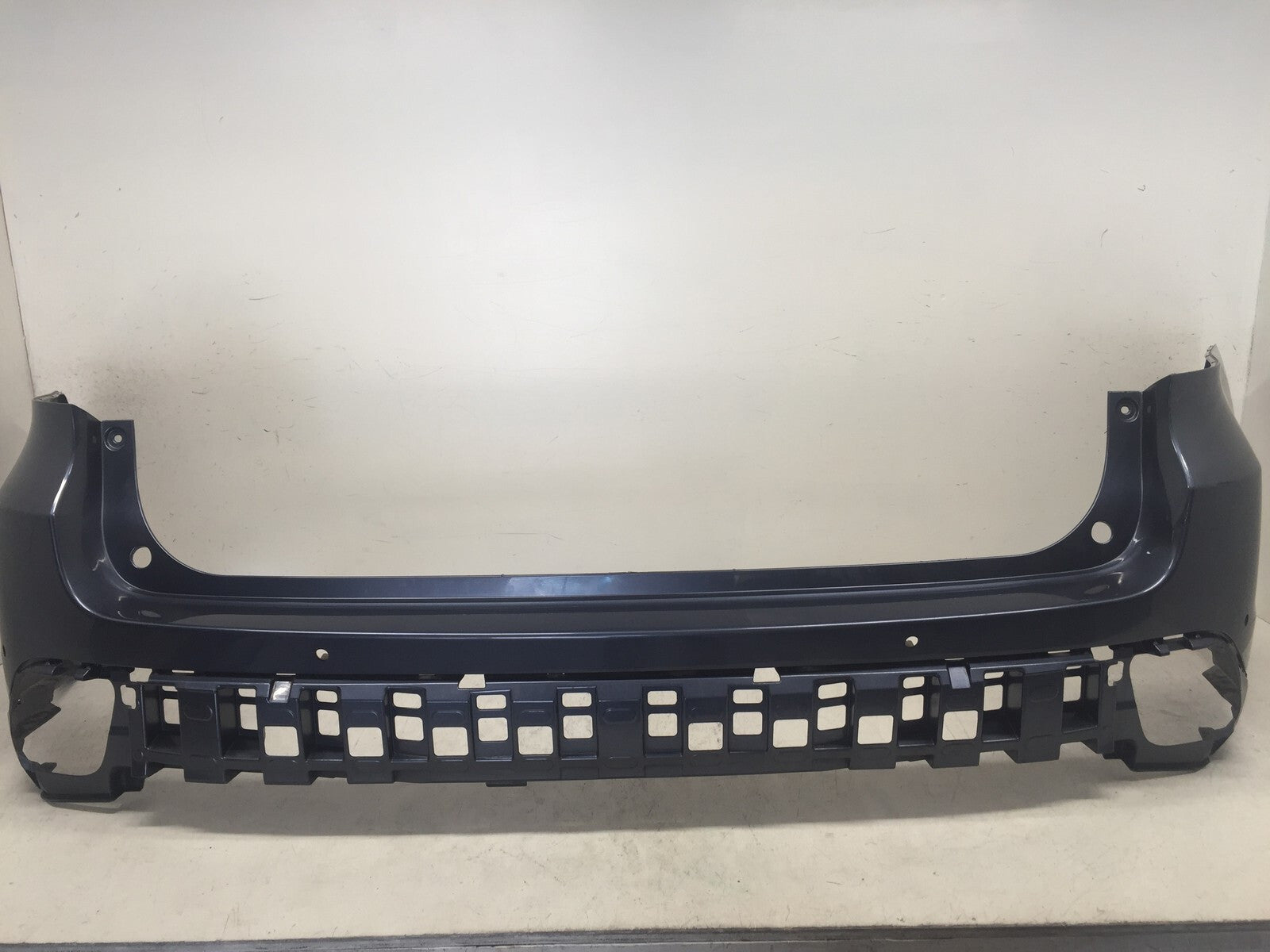 Rear Bumper Cover Toyota Highlander w/Sensor Holes 8V5 2014-2018 52159-0E060 OEM