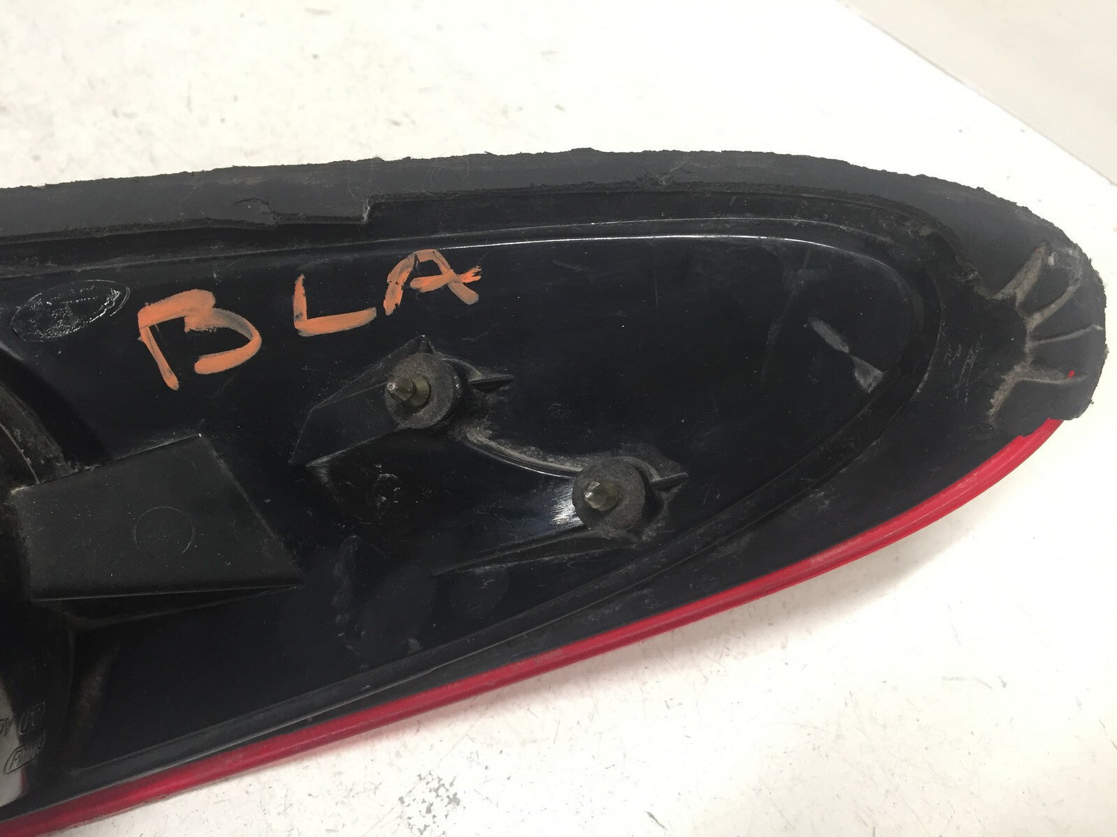Tail light Damaged Left Driver LH Ford Escort 1998-2002 F8CB-13B505-CA OEM
